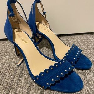 Pretty blue Nine West heels!